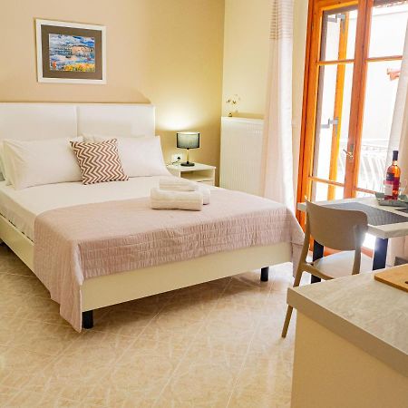 Dina Studio Argostoli 1 Lägenhet Exteriör bild